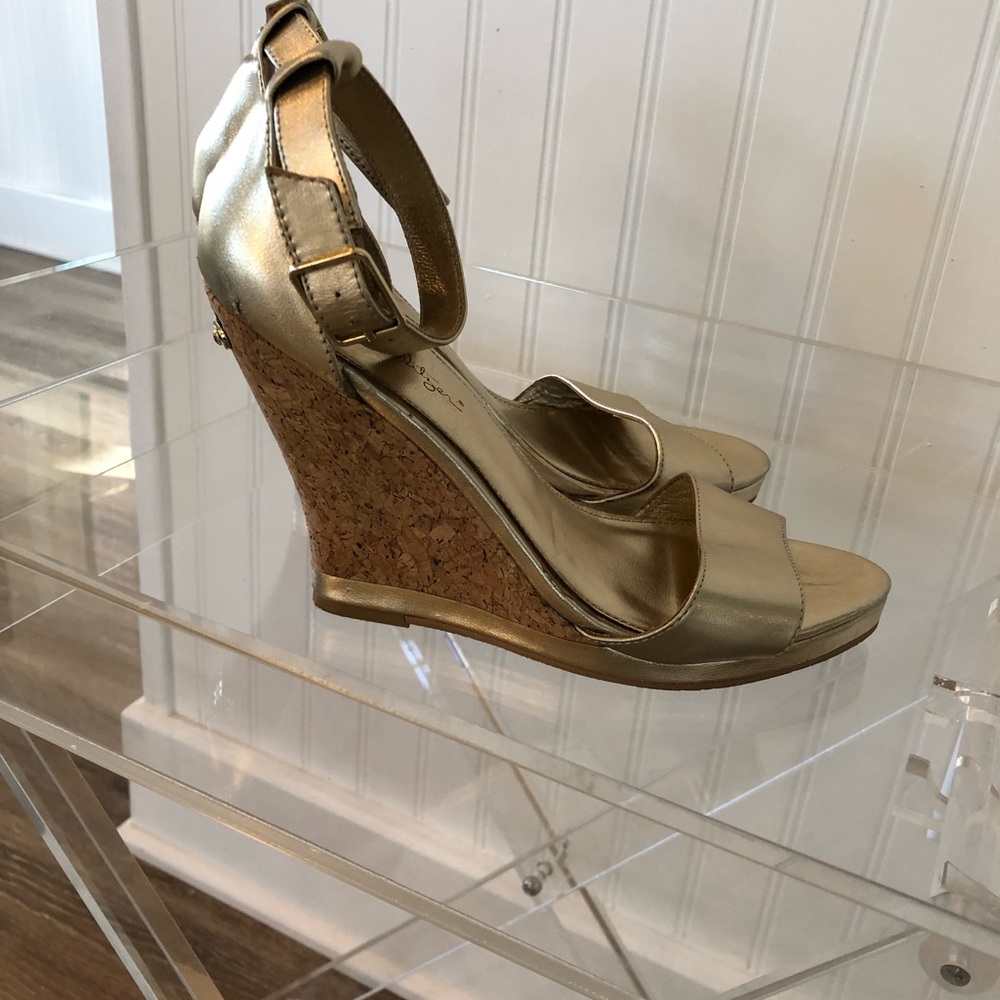 Lilly Pulitzer Leather Gold Wedges
